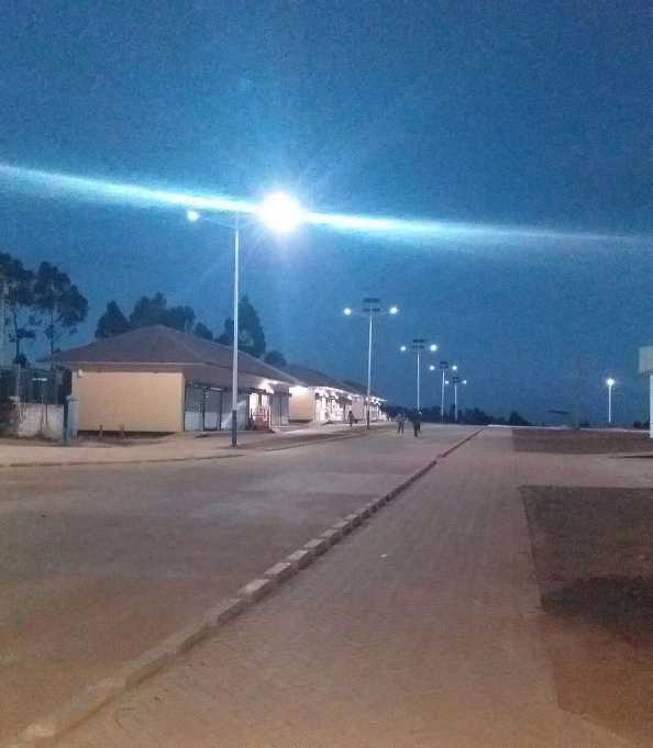 绍兴市非洲科特迪瓦太阳能路灯工程